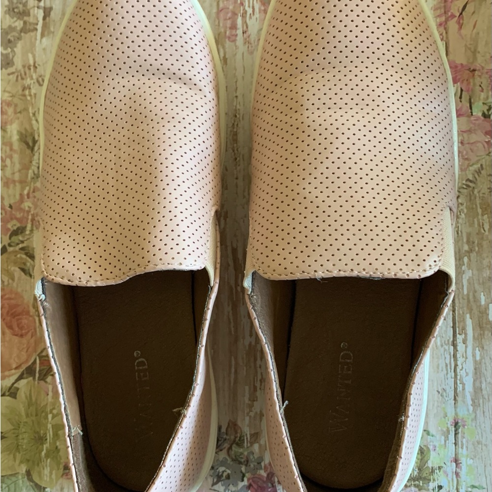 Wanted slip-on sneakers